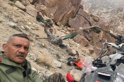 The Iconic Selfie by Major General Sachin Mehta After Helicopter Crash