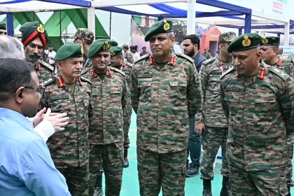 Lt Gen Anindya Sengupta Reviewing 2