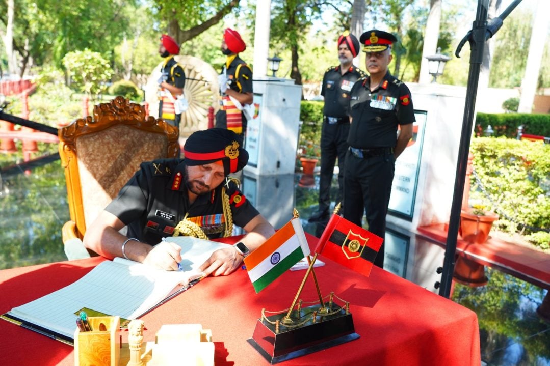 Lt Gen Harjeet Singh Signing