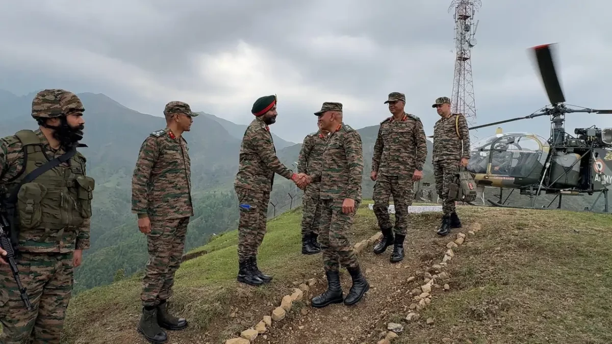 Lt Gen Pratik Sharma Shaking Hands