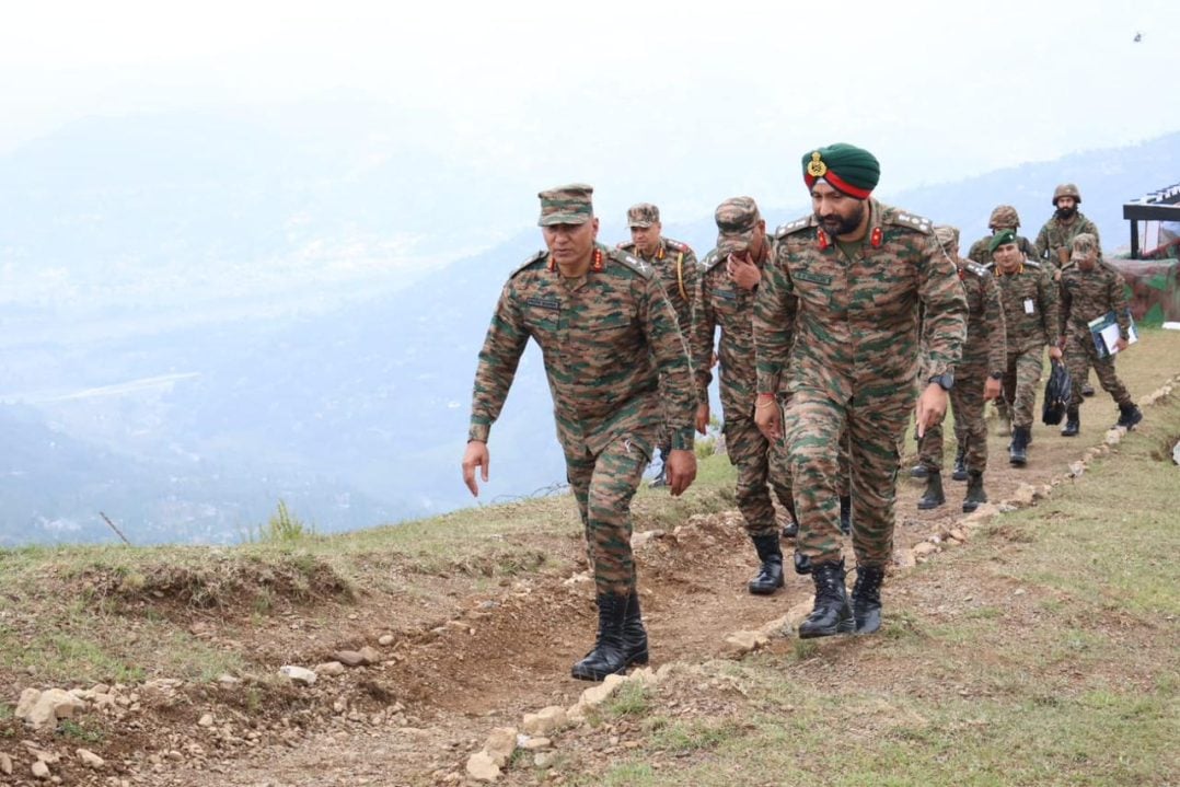 Lt Gen Pratik Sharma and Other Officers