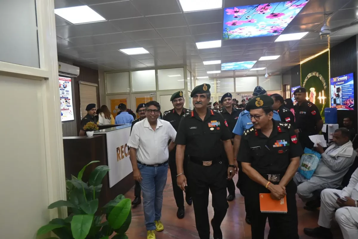 Lt Gen Pushkar and Other Officers