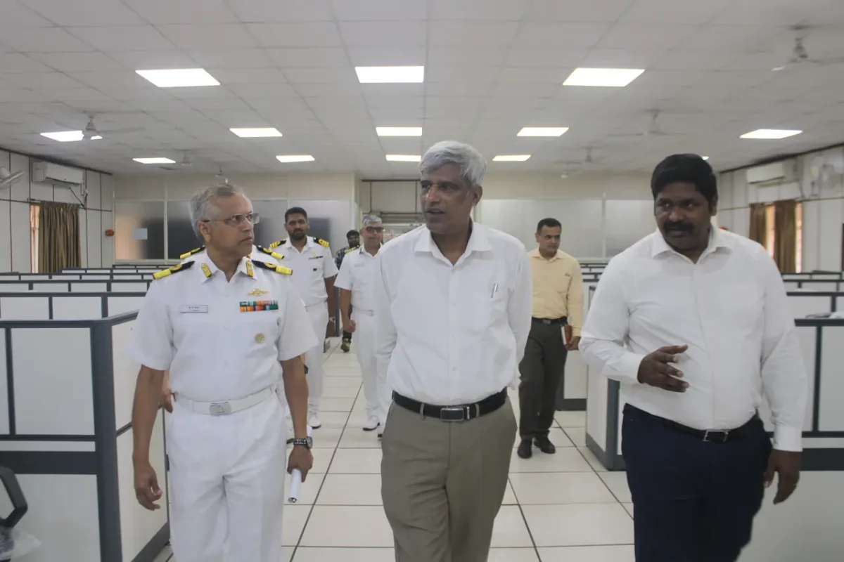 Lt Gen RS Sundaram Reviewing