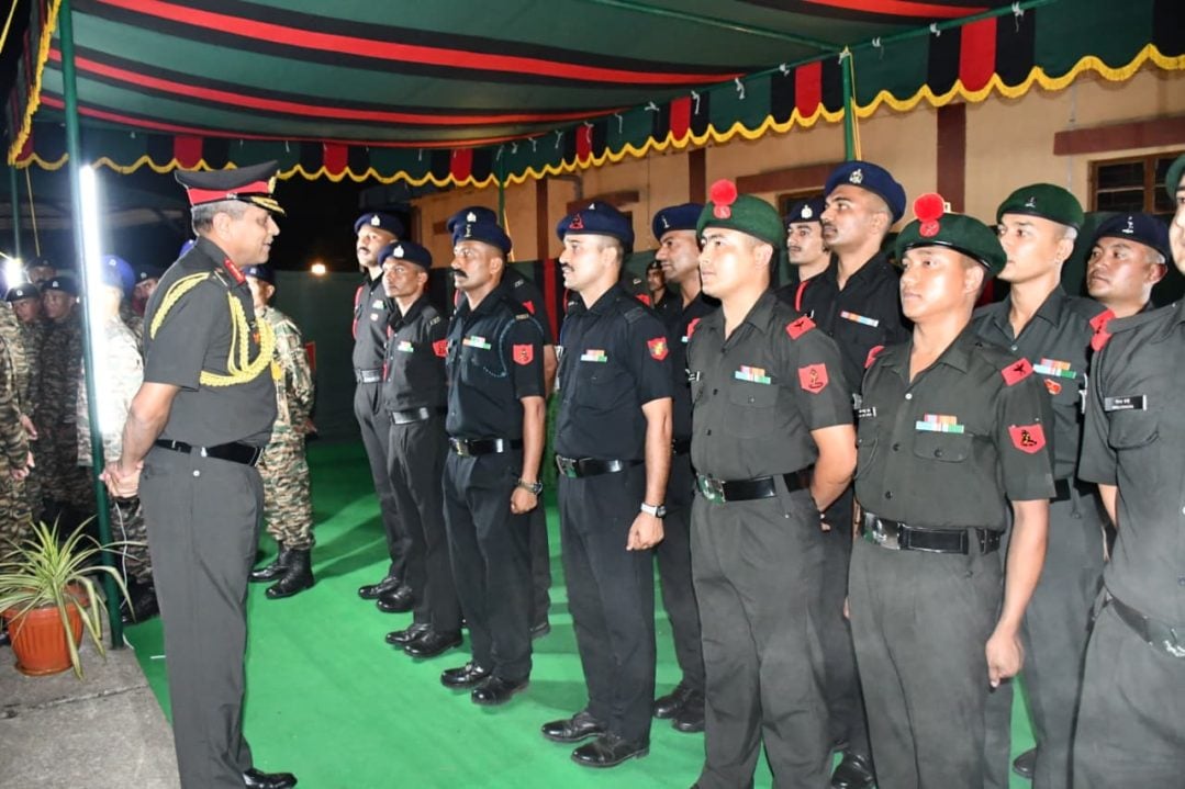 Lt Gen Sengupta Interacting