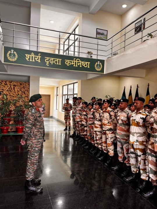 Lt Gen Shukla Interacting