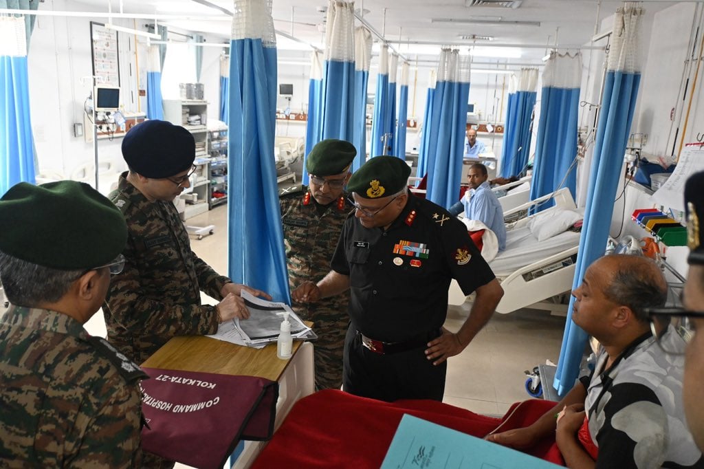 Major General Amul Kapoor Reviewing