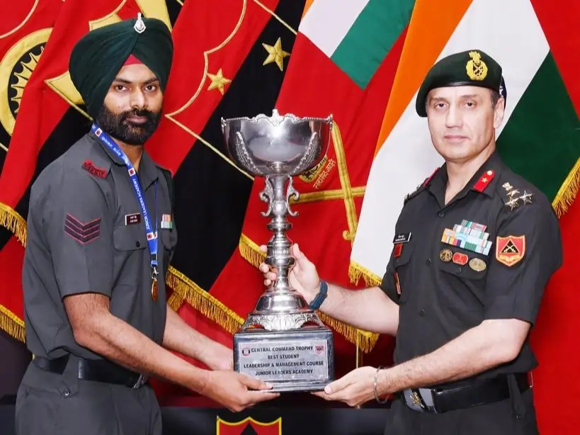 Officer Receiving Trophy 1