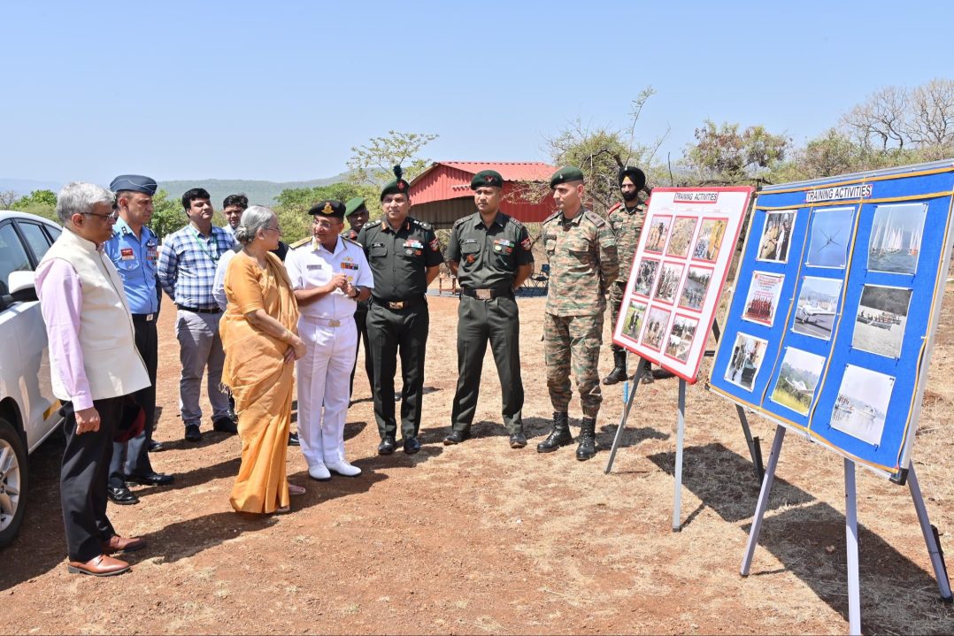 Officers Reviewing 7