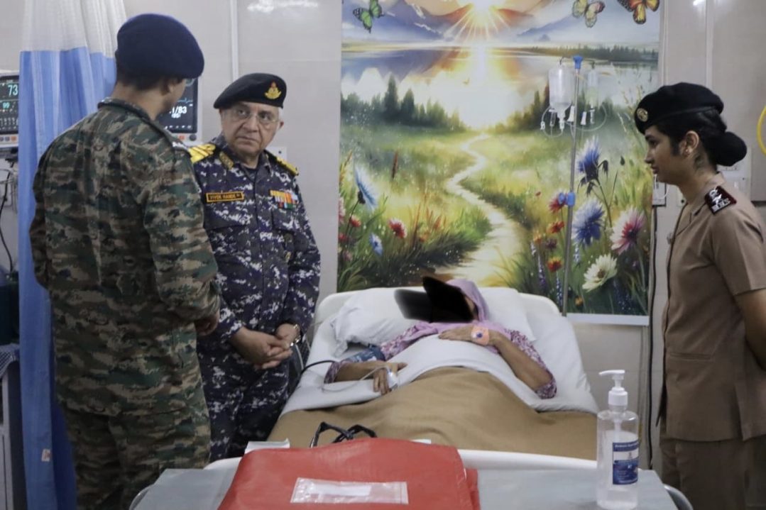 Surg VAdm Vivek Hande with Patient 1