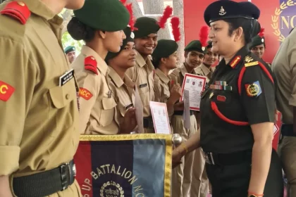 Col Ritu Srivastava Rawat with NCC Cadets