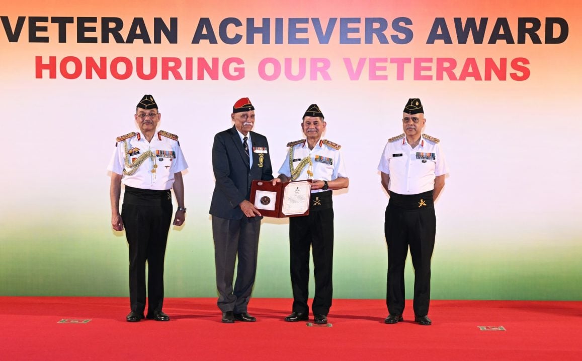 General Dwivedi and Veteran 1