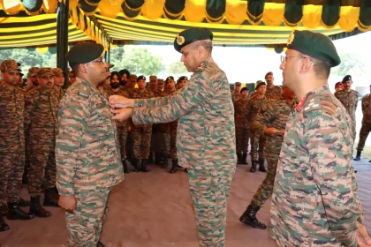Lt Gen Anindya Sengupta Commending