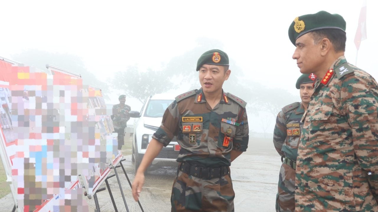 Lt Gen Kalia Reviewing 1