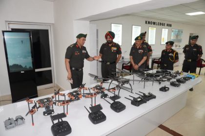 Lt Gen Manjinder Singh Reviewing