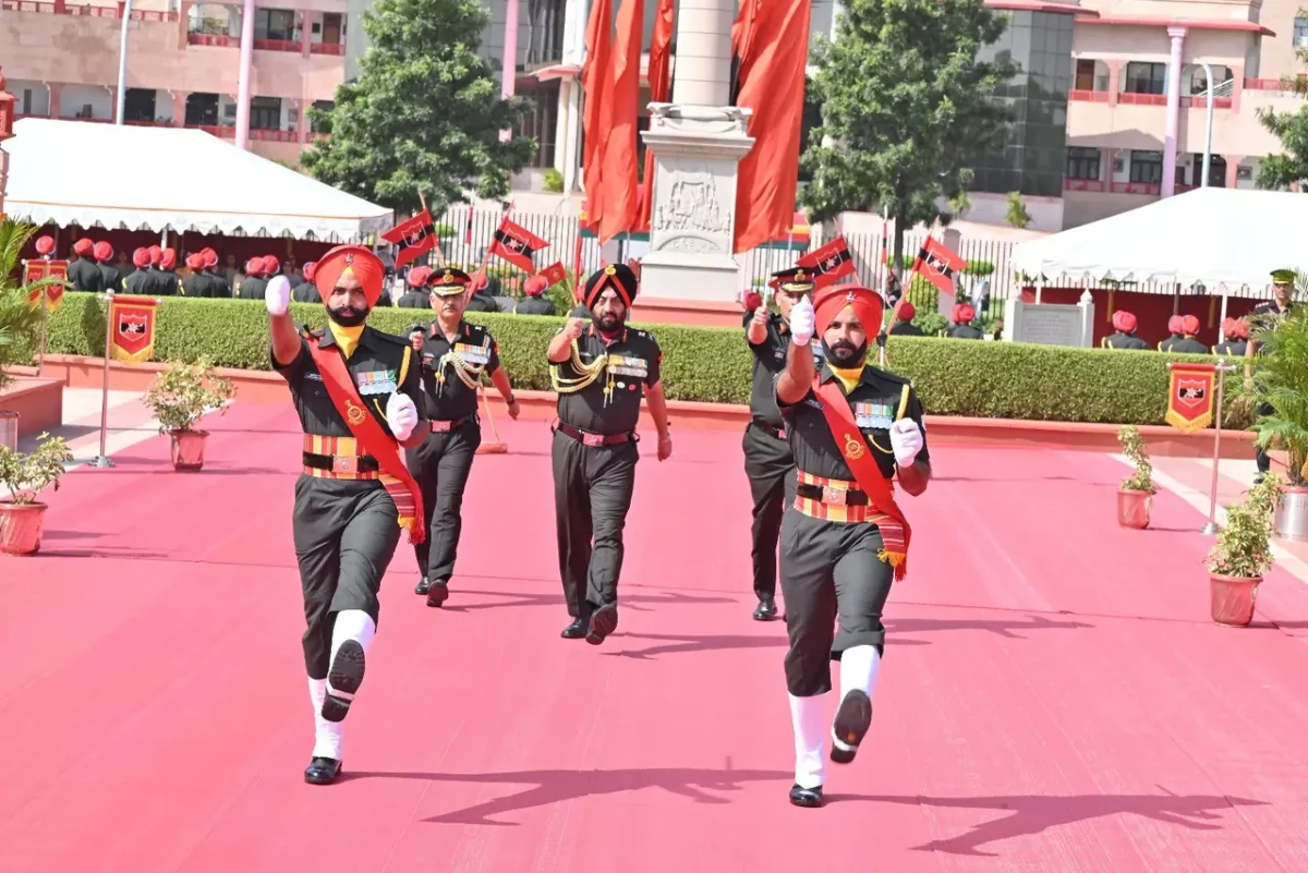 Lt Gen Manjinder Singh and Other Officers