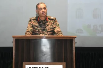 Lt Gen Mohit Malhotra Giving Lecture