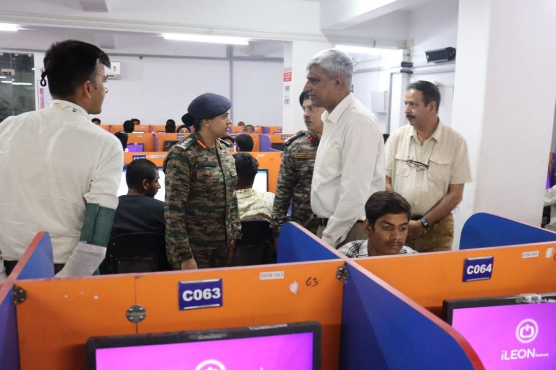 Lt Gen R. S. Sundaram Reviewing