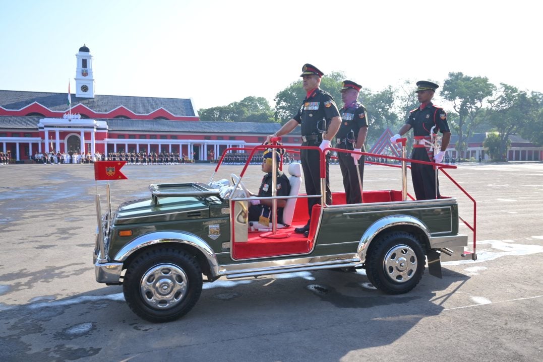 Major General Sachin Malik and Other Officers