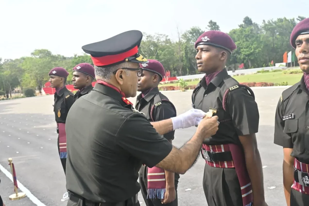 Officer Commending 1