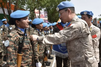 Officer Commending