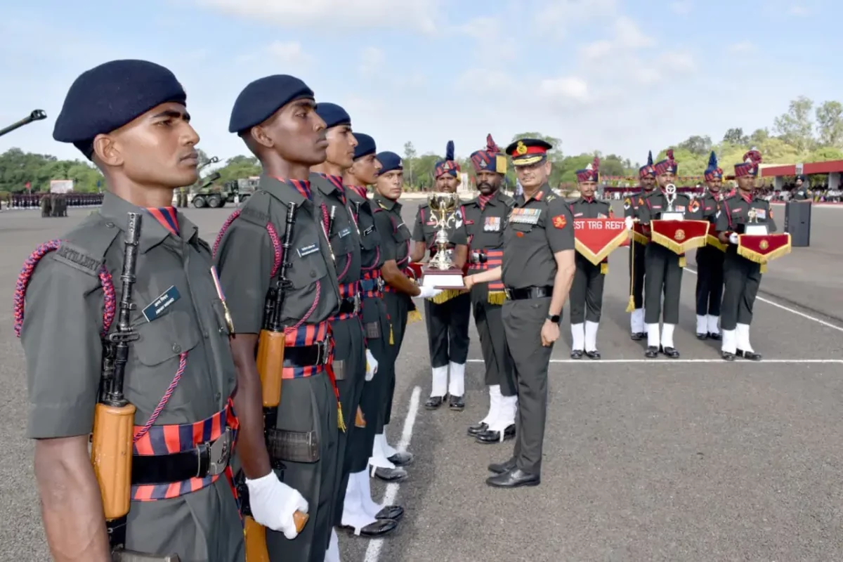 Officer with Agniveer