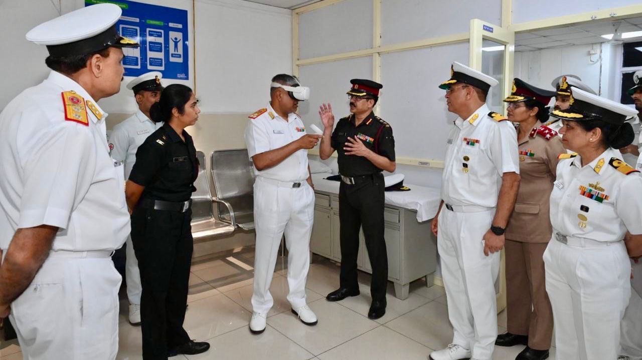 Surg VAdm Shankar Reviewing VR