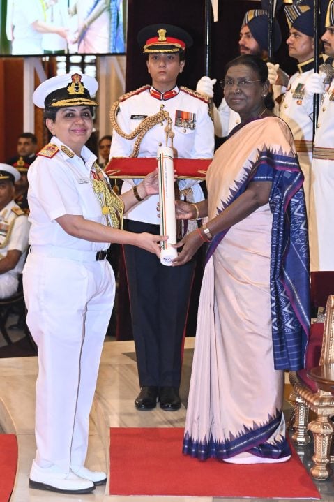 Surgeon Vice Admiral Kavita Sahai Retired Getting AVSM