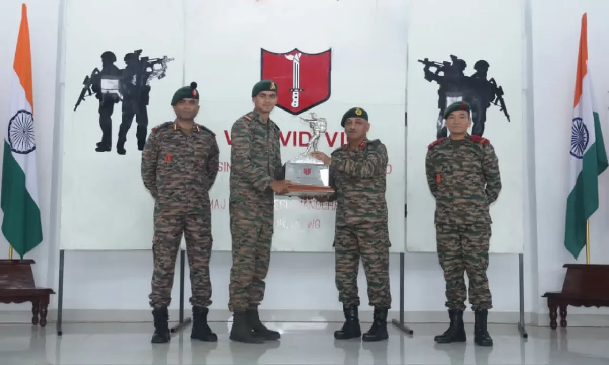 Trophy Being Given 2