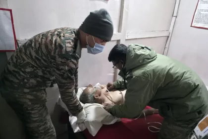 Indian Army's Sela Warriors Rescue Two Civilians Injured in High-Altitude Road Accident Near Tawang