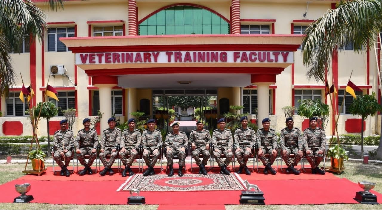 Group Photo of Officers 18