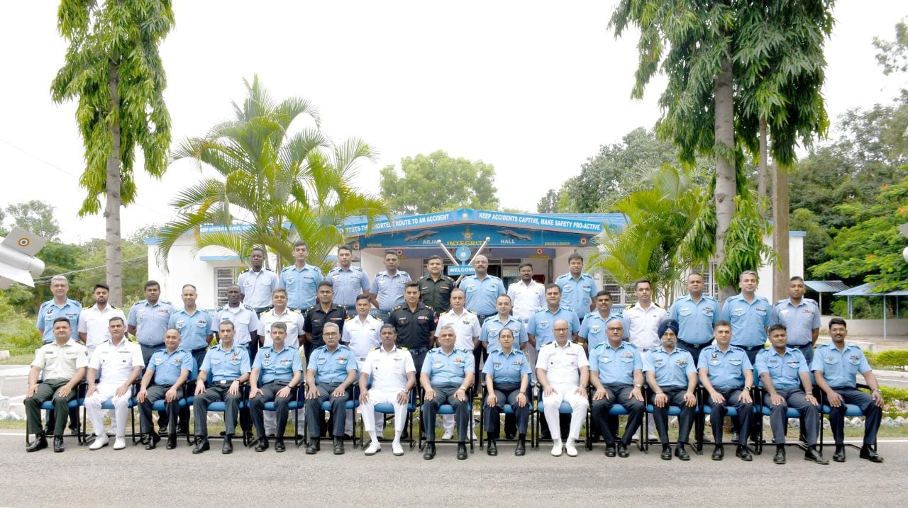 Group Photo of Officers 21