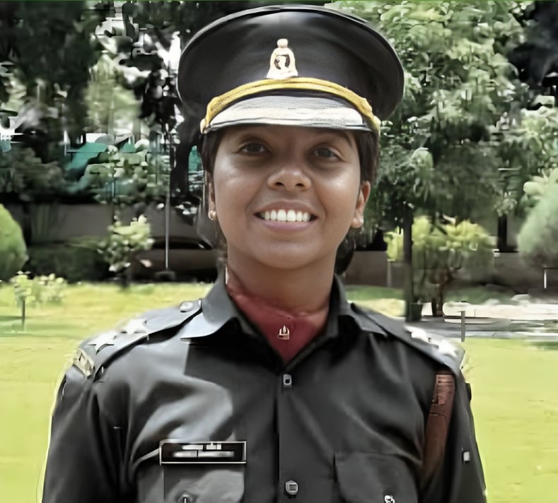 Lt Abhida