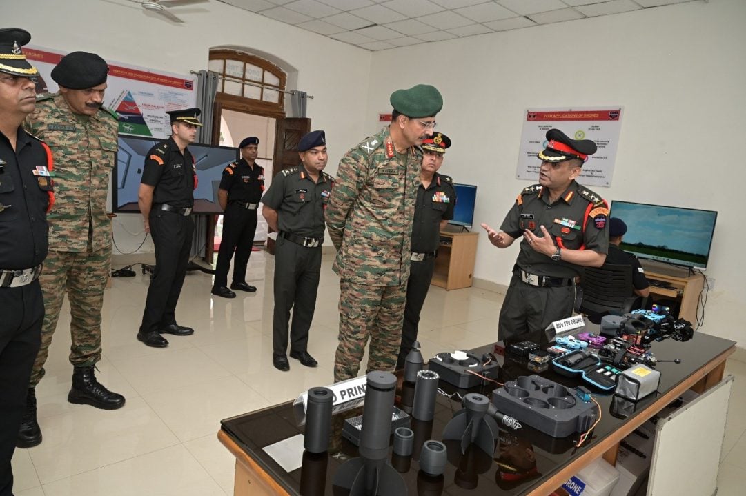 Lt Gen Devendra Sharma and Other Officers
