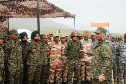 Lt Gen Madanraj Pande Interacting