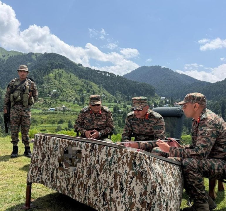 Lt Gen Pratik Sharma and Other Officers