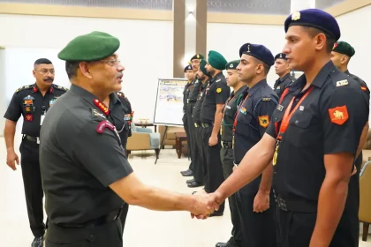 Lt Gen Pushpendra Singh Shaking Hands