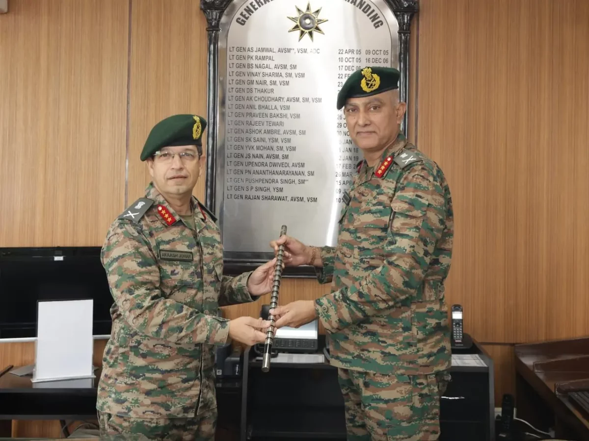 Lt Gen Rajan Sharawat Passing Over the Baton