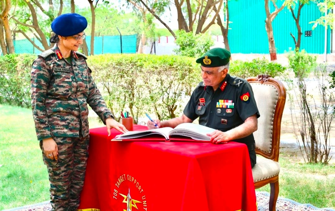 Lt Gen Sumer Ivan DCunha Signing