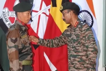 Lt Gen VMB Krishnan Commending Officer