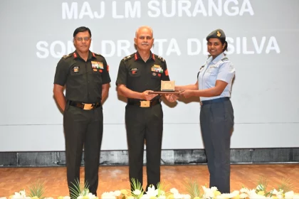 Maj Suranga Getting Award