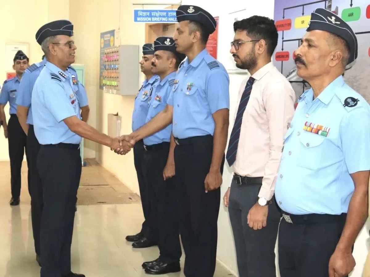 Air Marshal Jasvir Singh Mann Shaking Hands