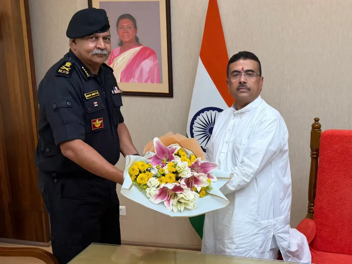 Bouquet Being Given 1