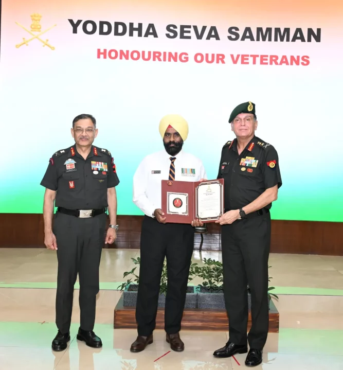 COAS General Dhiraj Seth Giving Award