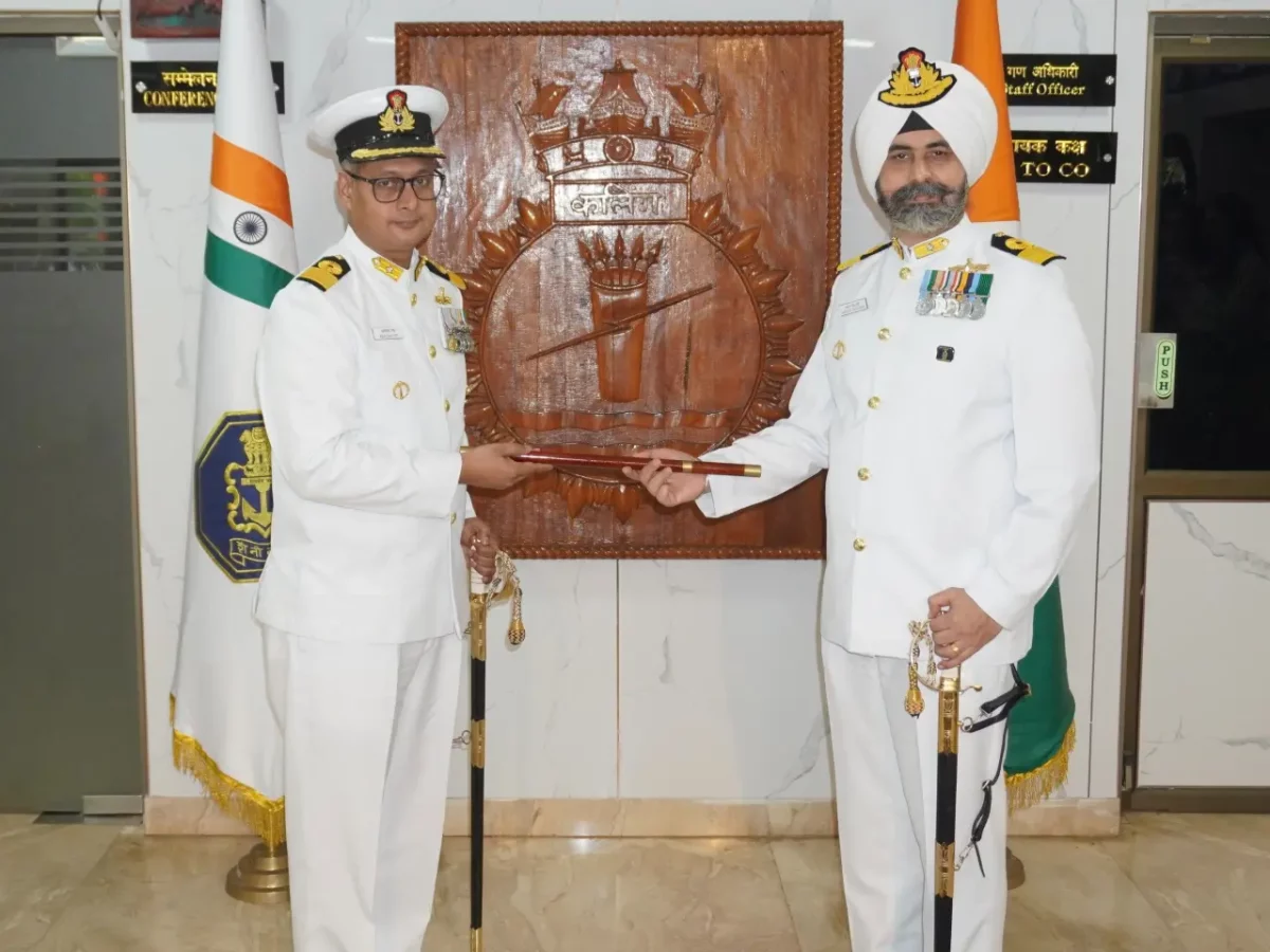 Commodore Sarvdeep Singh Dhody Taking Over the Baton