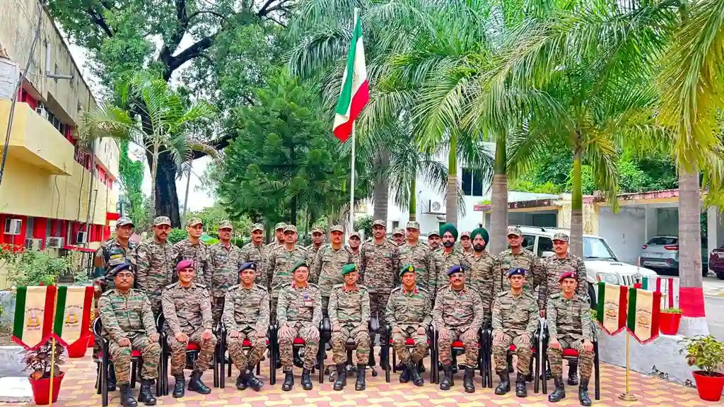 Group Photo of Officers 19
