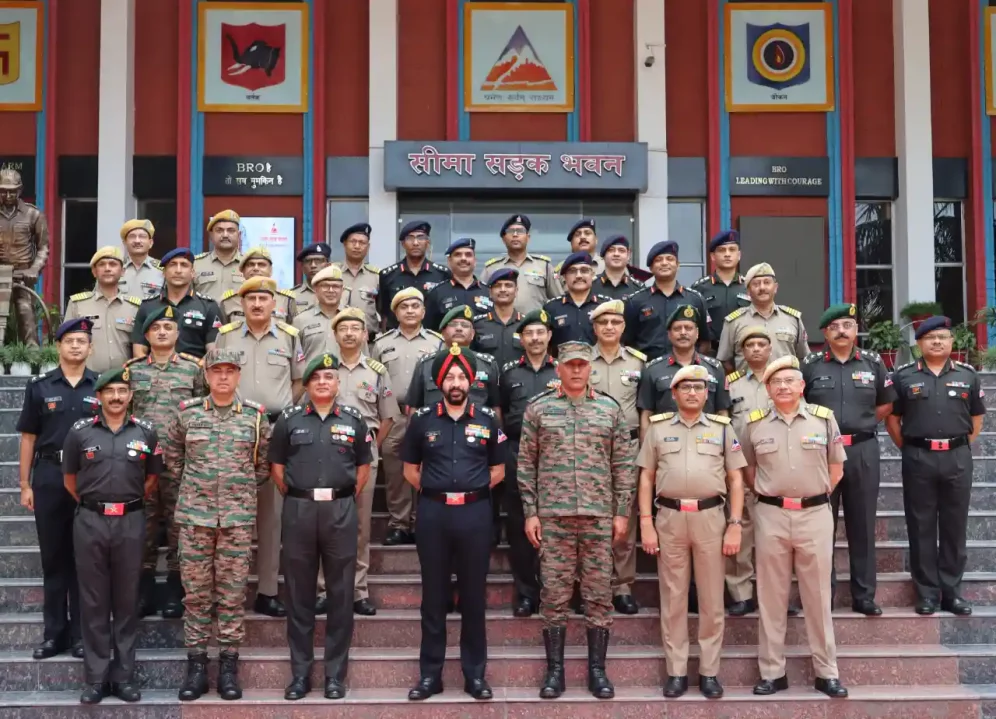 Group Photo of Officers 32