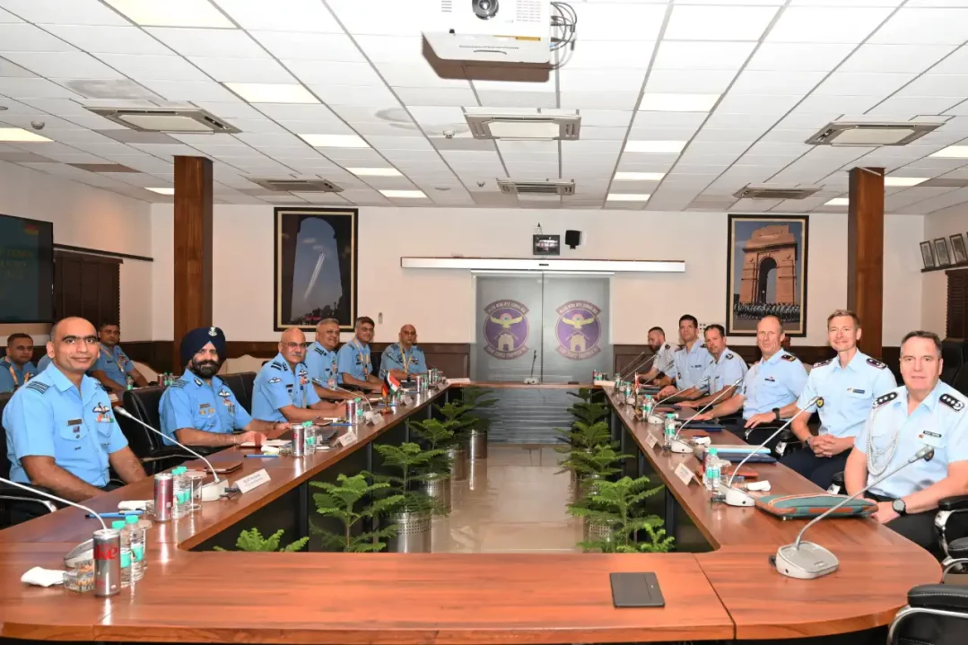 Group Photo of Officers 37