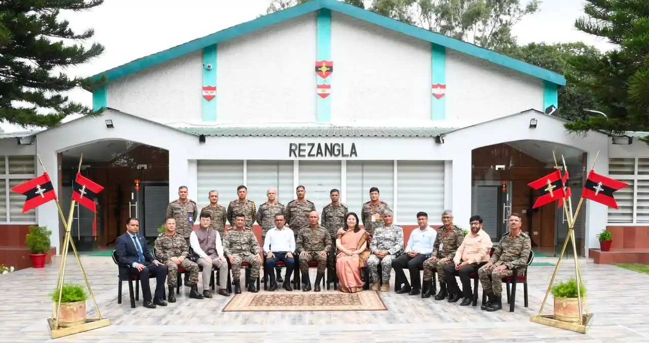Group Photo of Officers 54