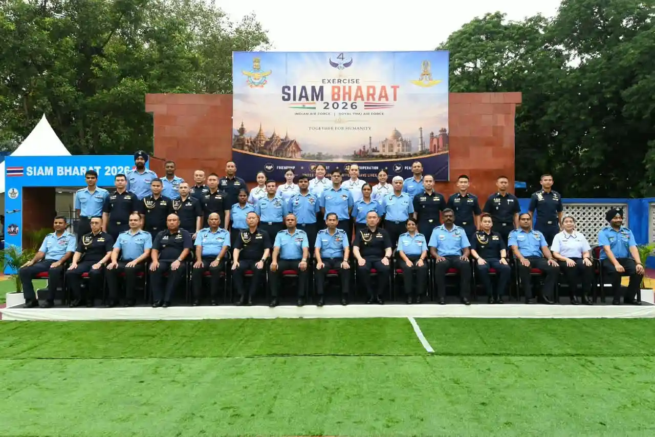 Group Photo of Officers 62