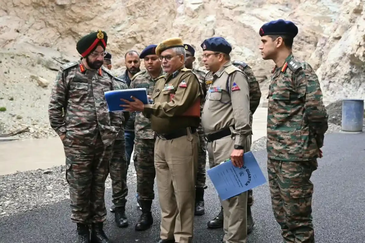Lt Gen Harpal Singh Reviews Nimmu-Padam-Darcha Road and Shinkun La Tunnel Progress